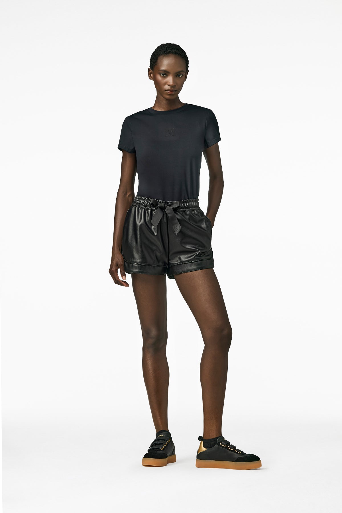 Czarny T-shirt LEGACY short sleeve top