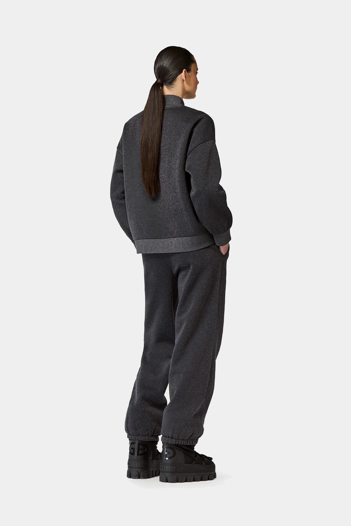 Czarna bluza damska z golfem SIZZLE turtle neck sweater