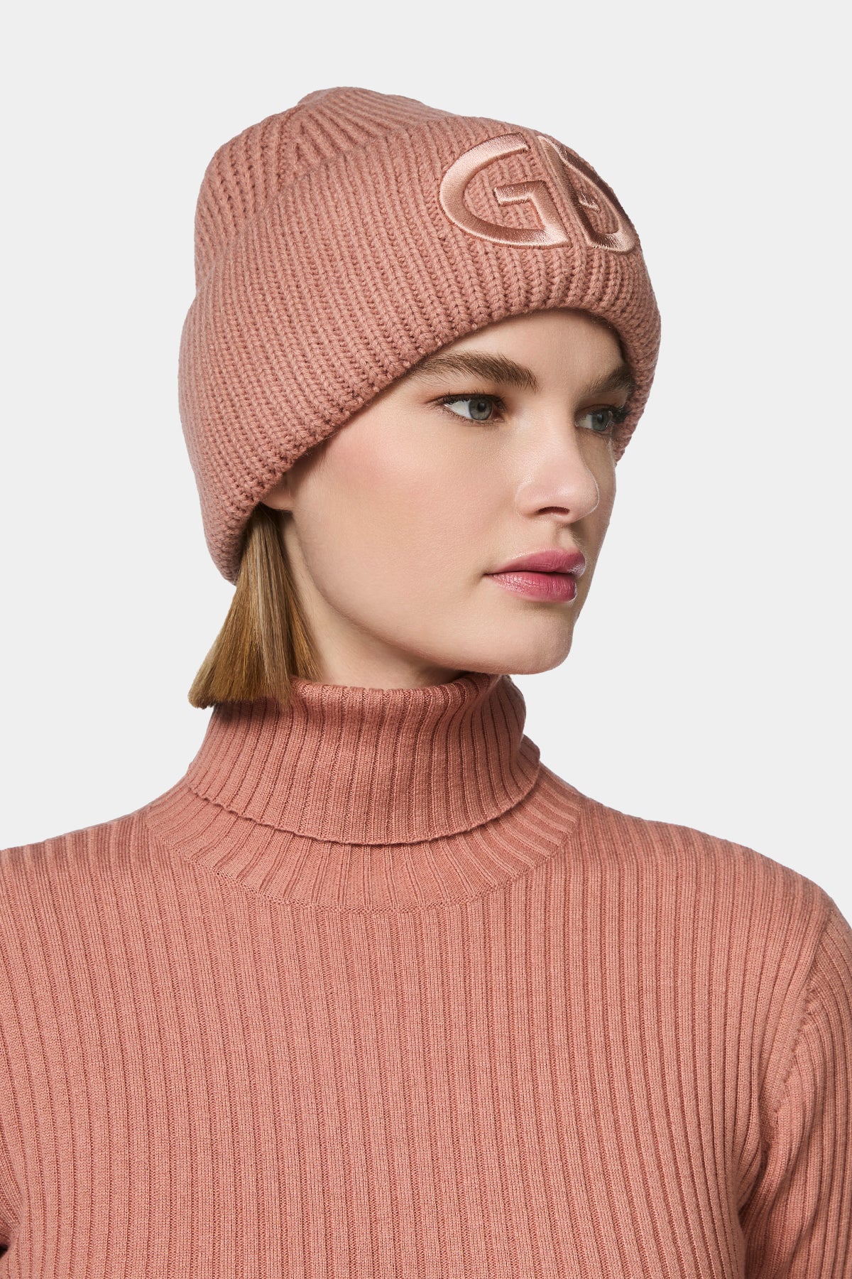 Karmelowa czapka damska VALERIE beanie