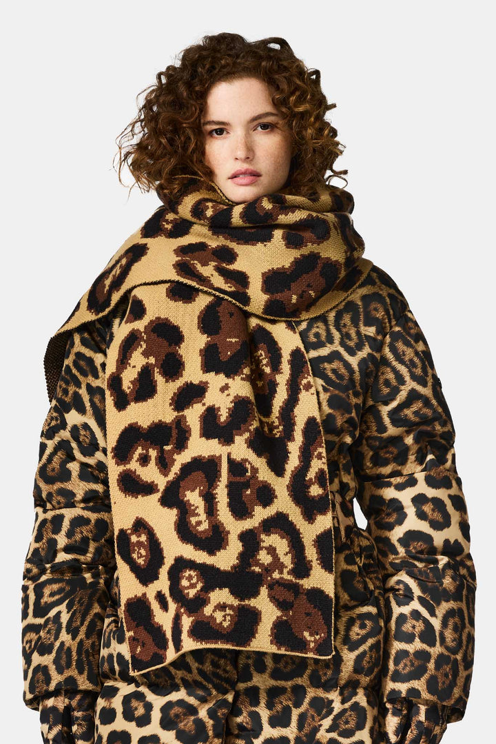 Load image into Gallery viewer, Szalik KIANA scarf w wzór jaguara