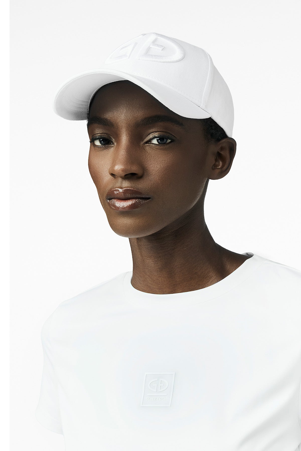 Biała czapka z daszkiem VALENCIA