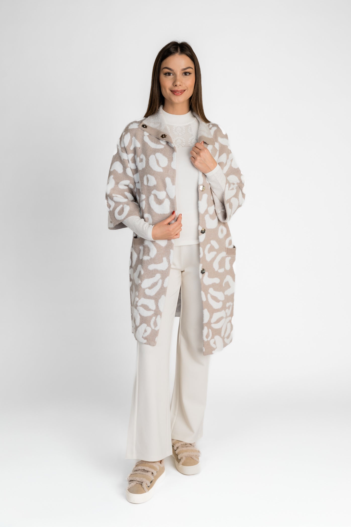 Fringy knit coat