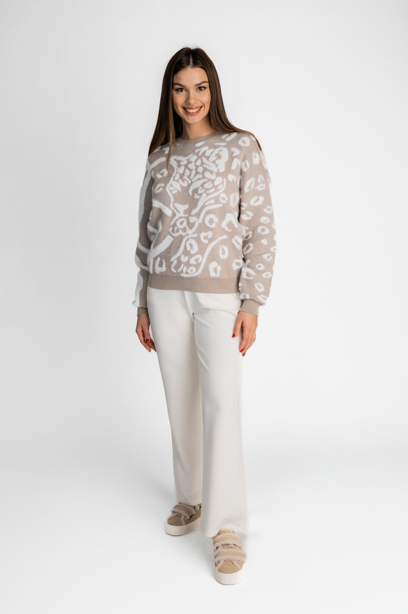 Fidelia women's sweater