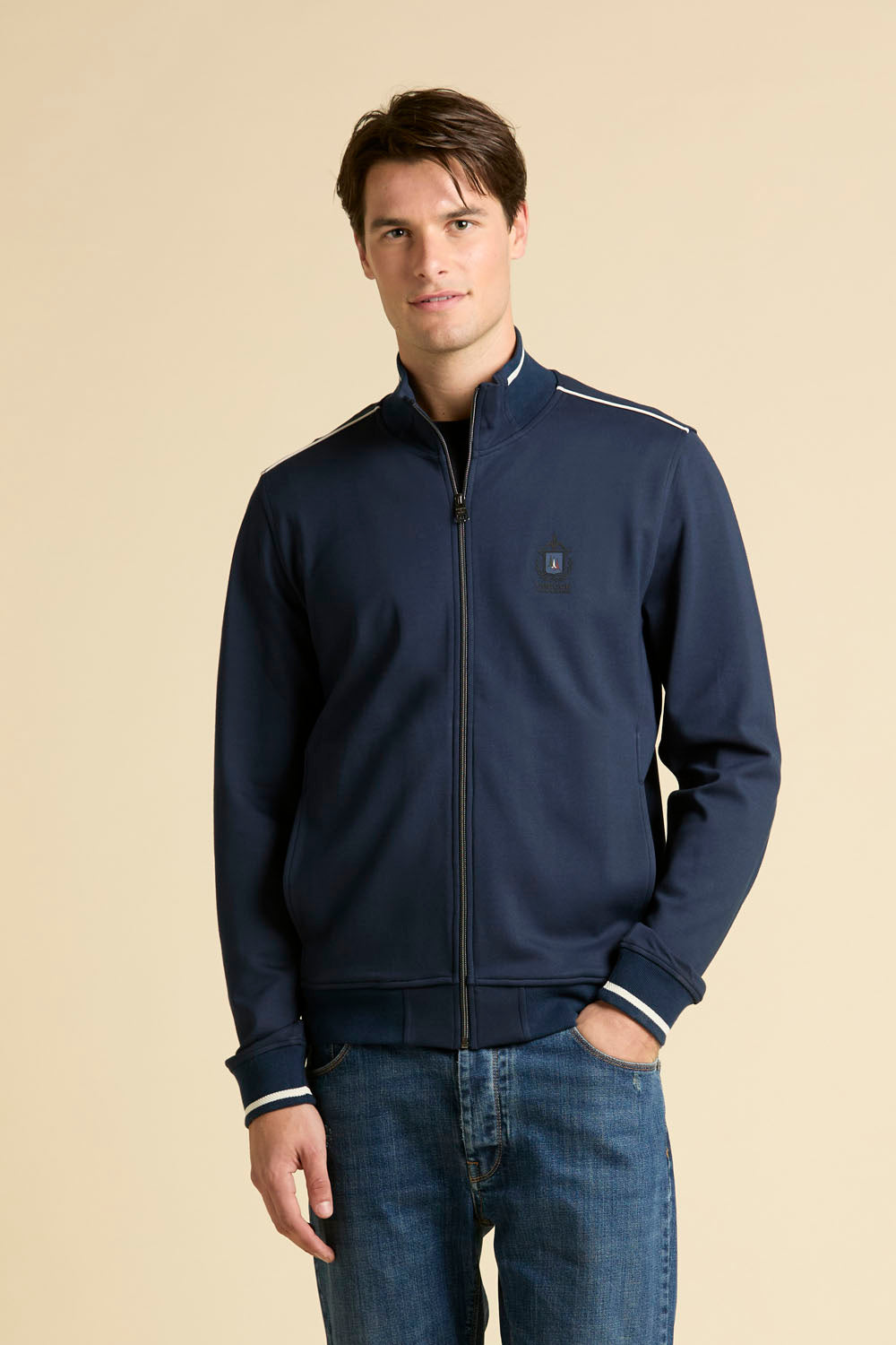 Granatowa bluza rozpinana
