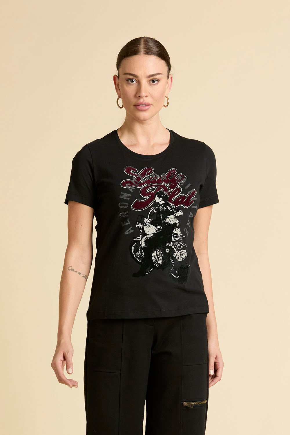 Czarny T-shirt Pilotessa