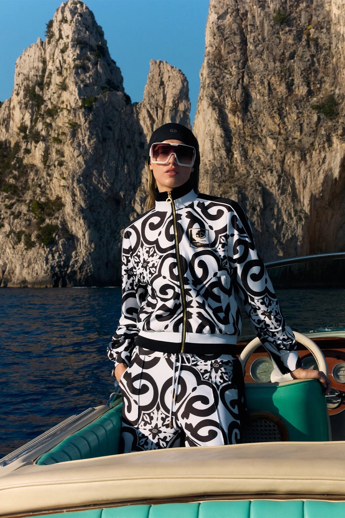 Czarno białe spodnie ALISIA track pants