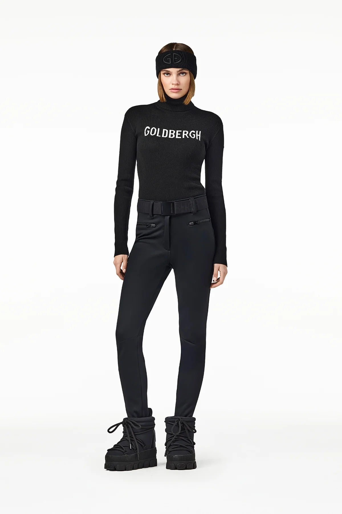 FIRA sweater