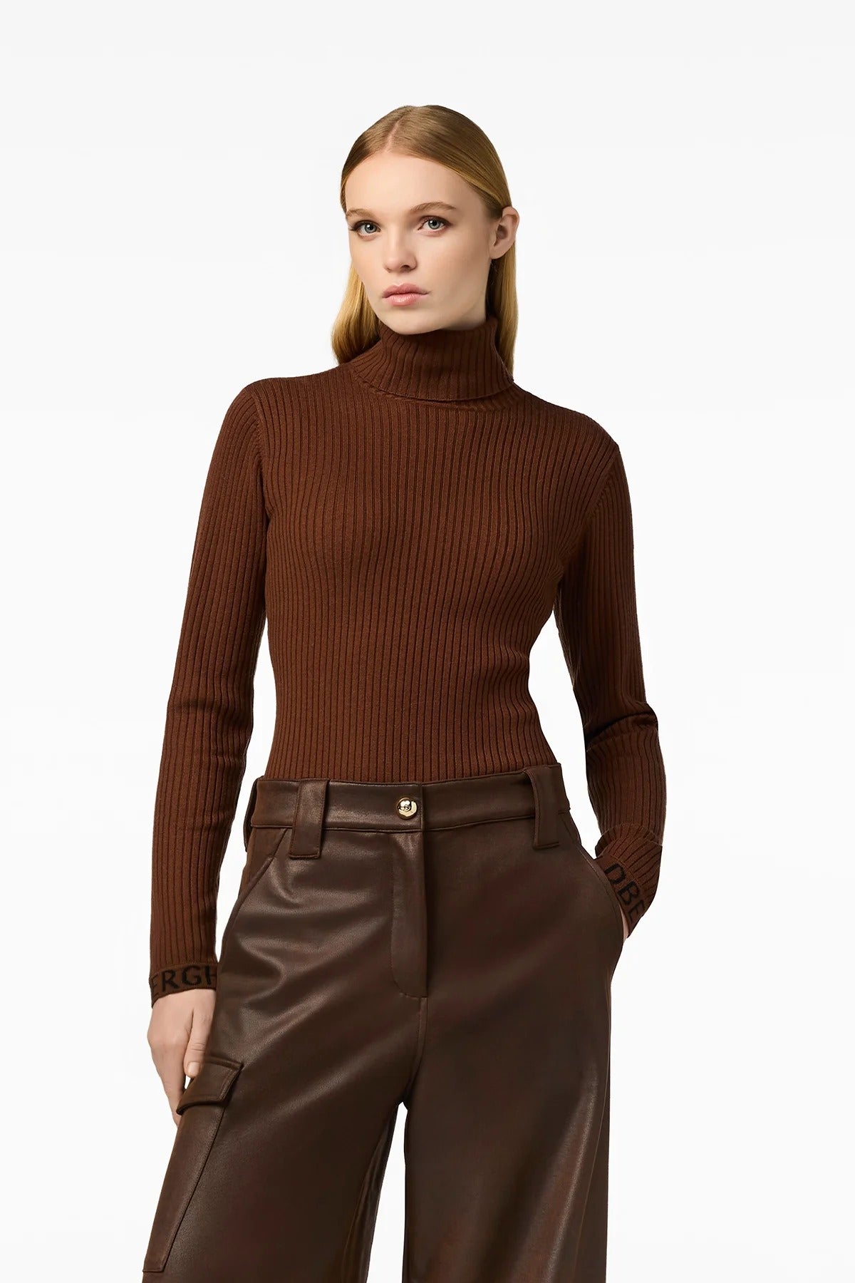 MIRA sweater