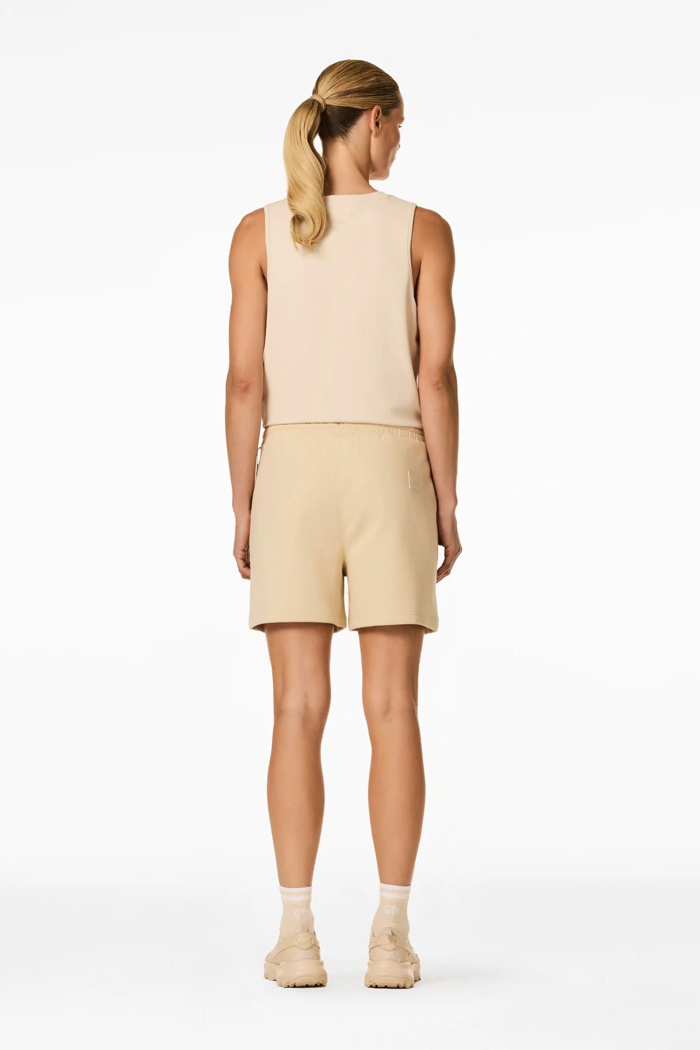 Szampańskie szorty NICE short