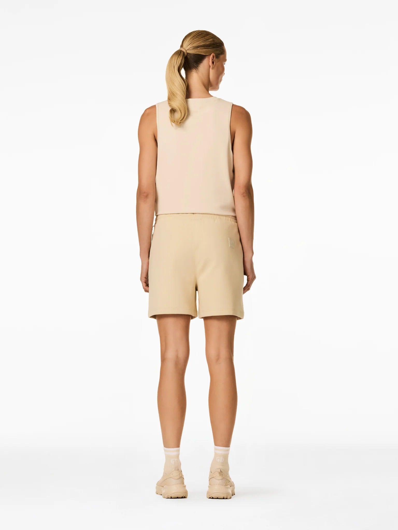 Szampańskie szorty NICE short