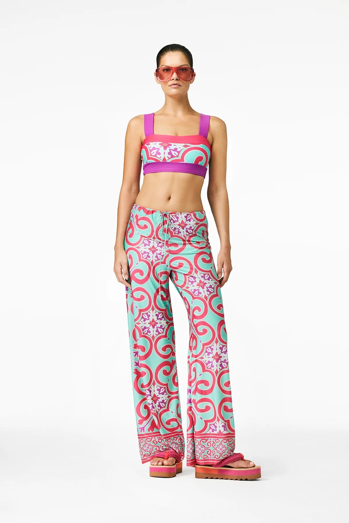 Spodnie TROPINA Capri Tile Print