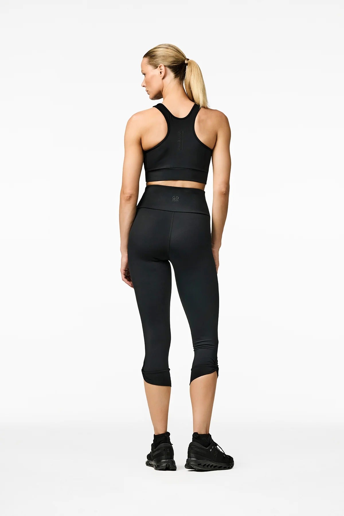 Czarne leginsy COASIS capri tight