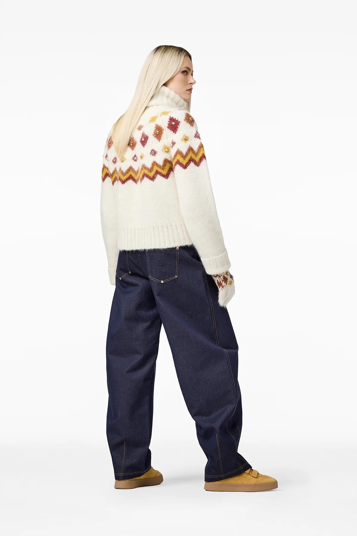 Sweter HANASHI