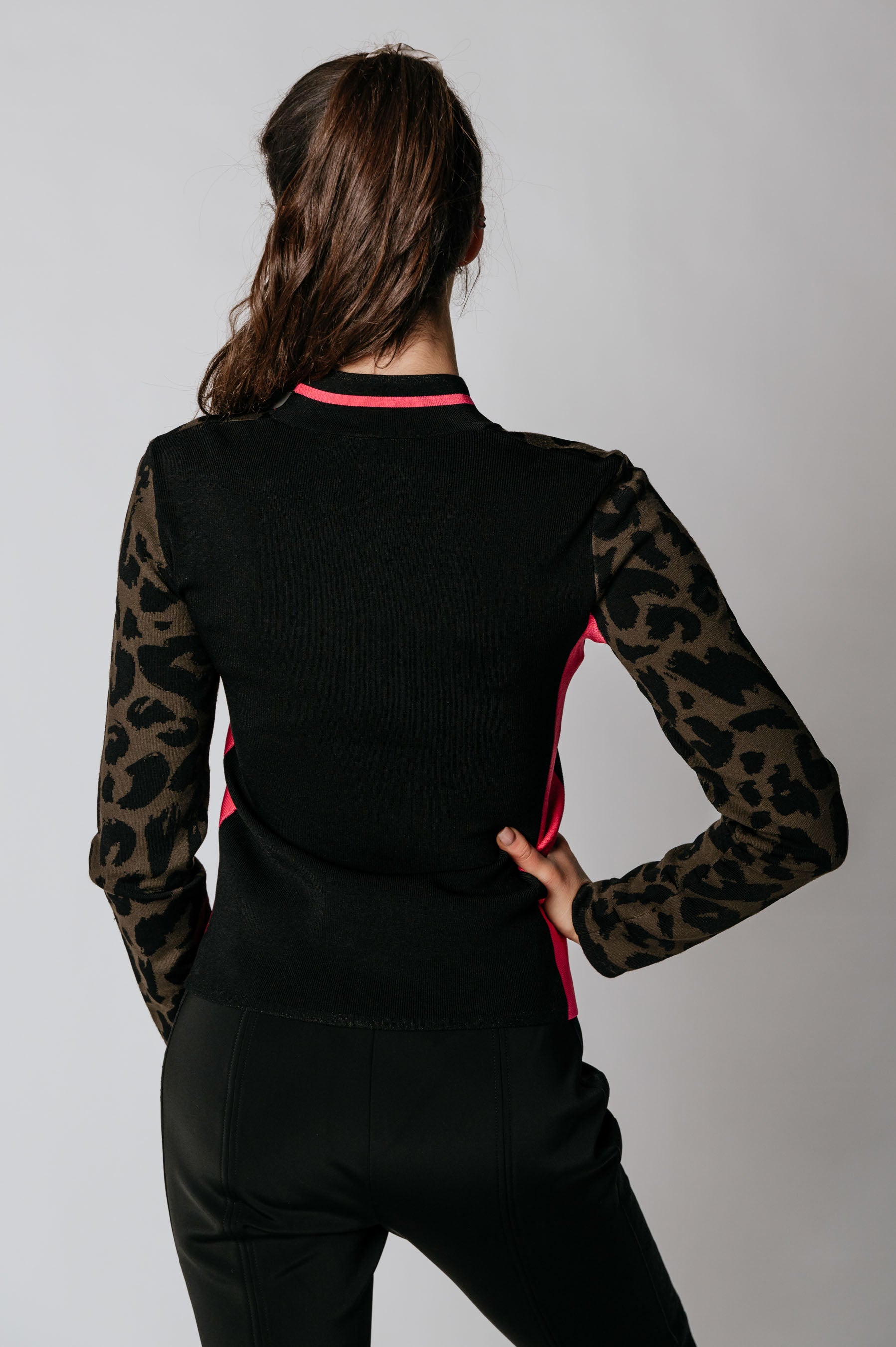 Diva Women's Sweater
